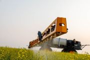 Crop Sprayer01