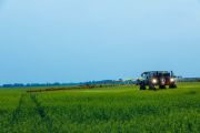 Crop Sprayer02