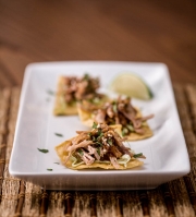 Oriental pulled pork nachos